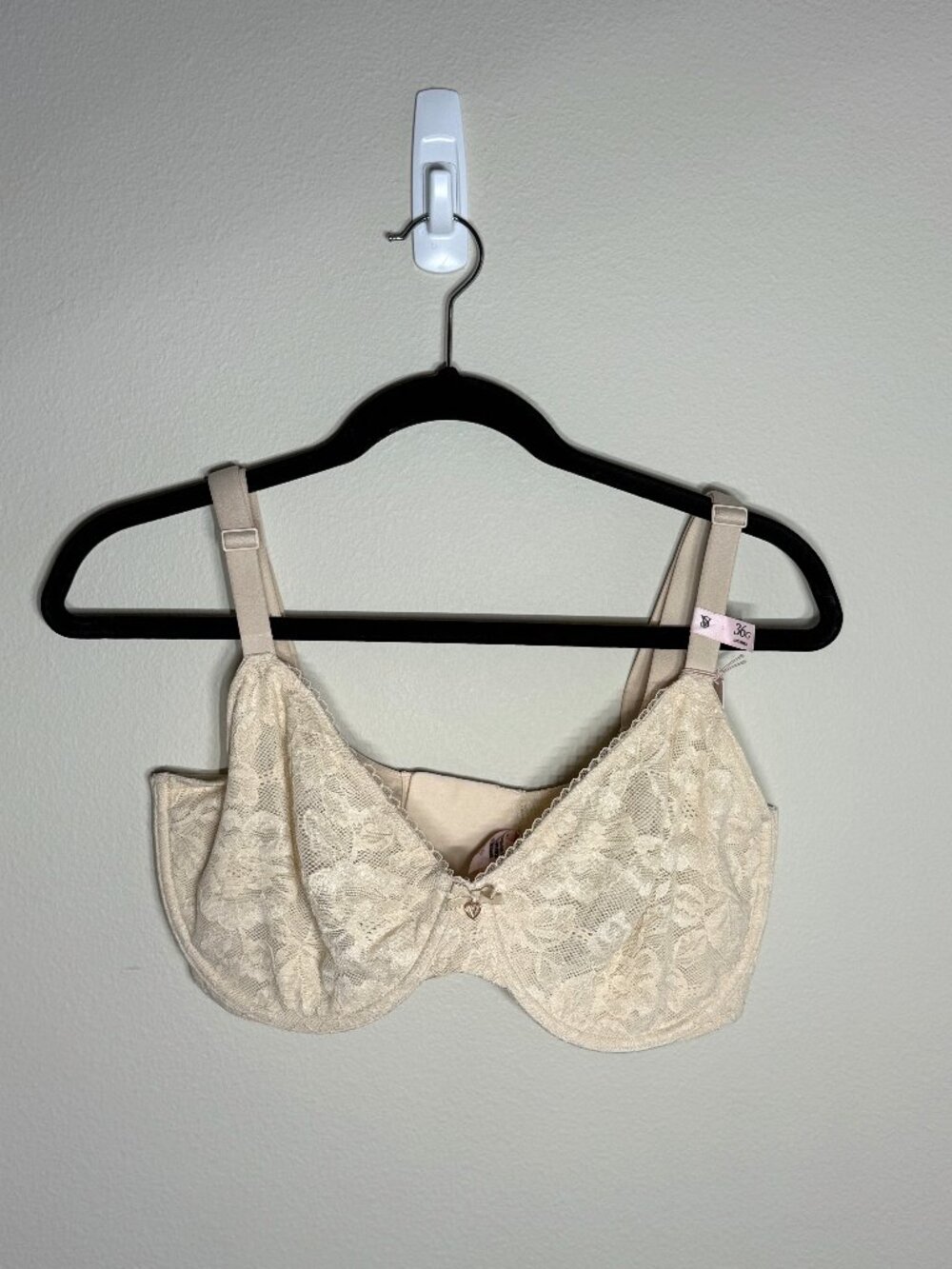 Body by Victoria Invisible Lift Unlined Lace Demi Bra 36G NWT